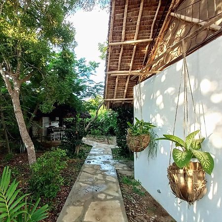 Watamu Beach Cottages B&B Exterior foto