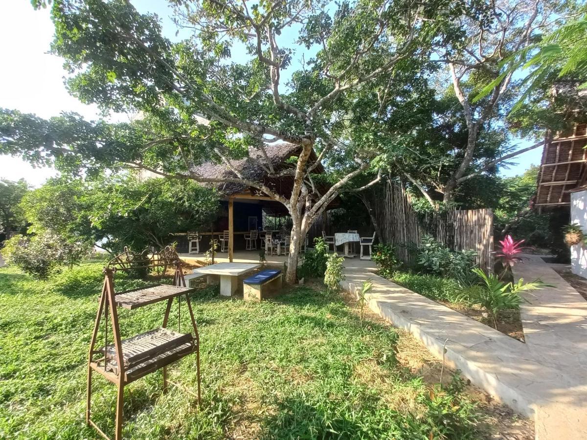 Watamu Beach Cottages B&B Exterior foto