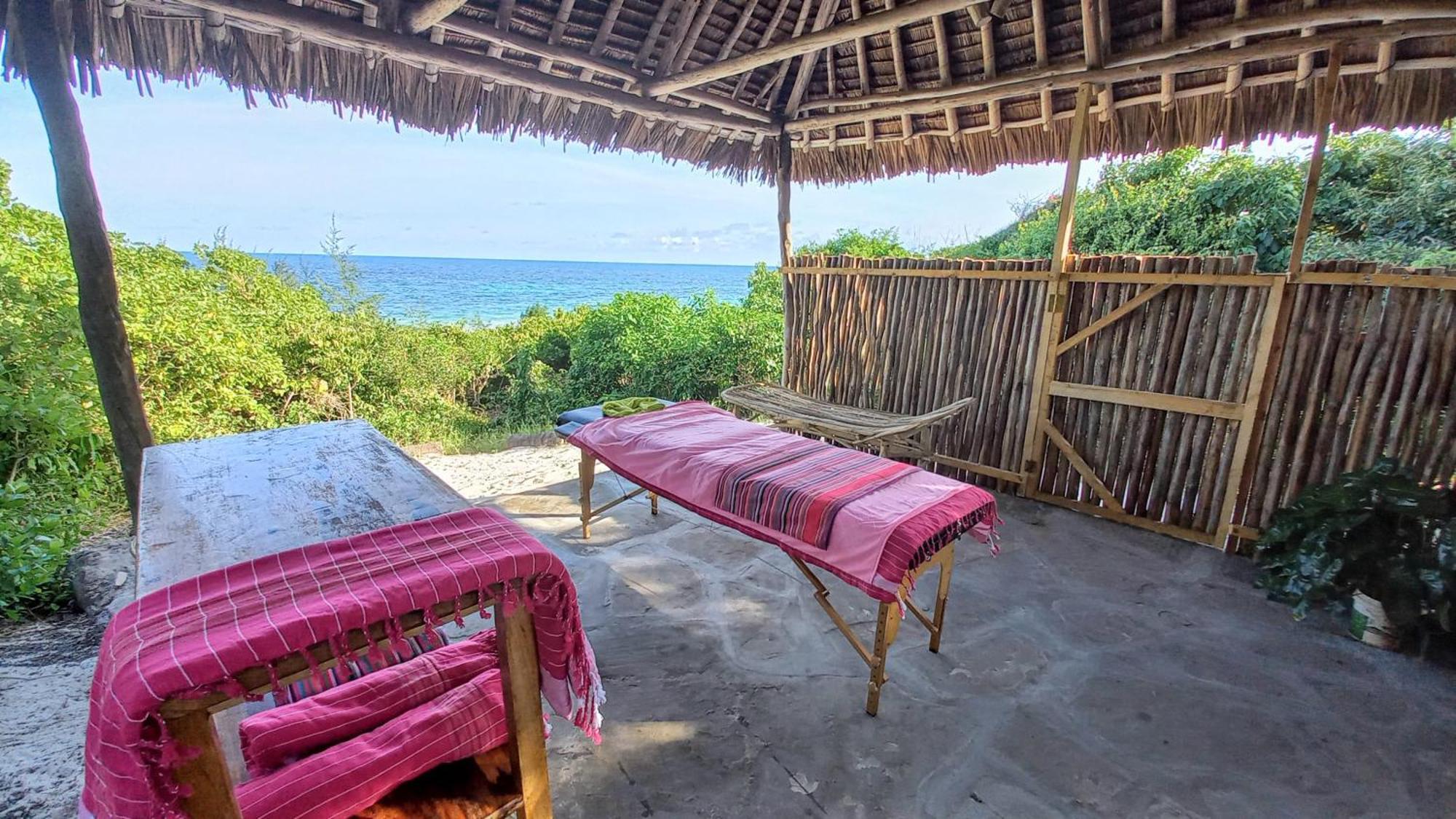 Watamu Beach Cottages B&B Exterior foto