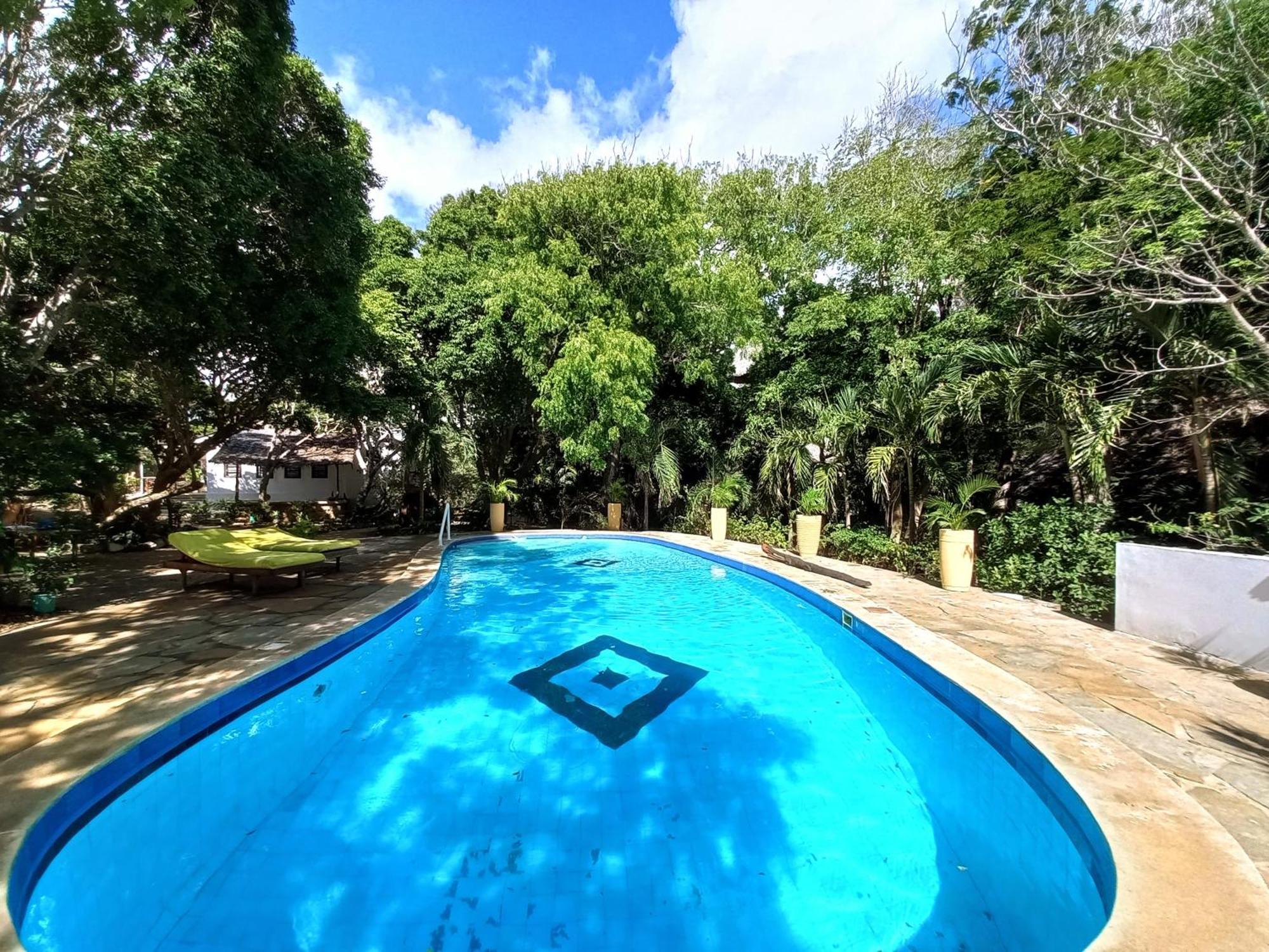 Watamu Beach Cottages B&B Exterior foto